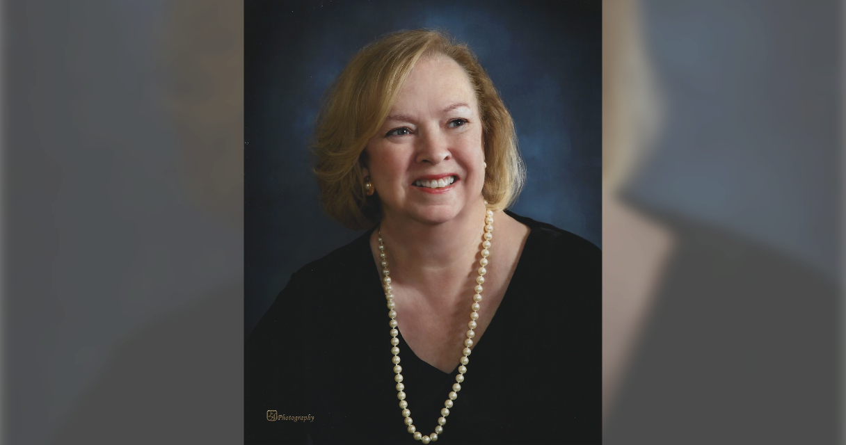 Susan Elizabeth Hecht - Money & King